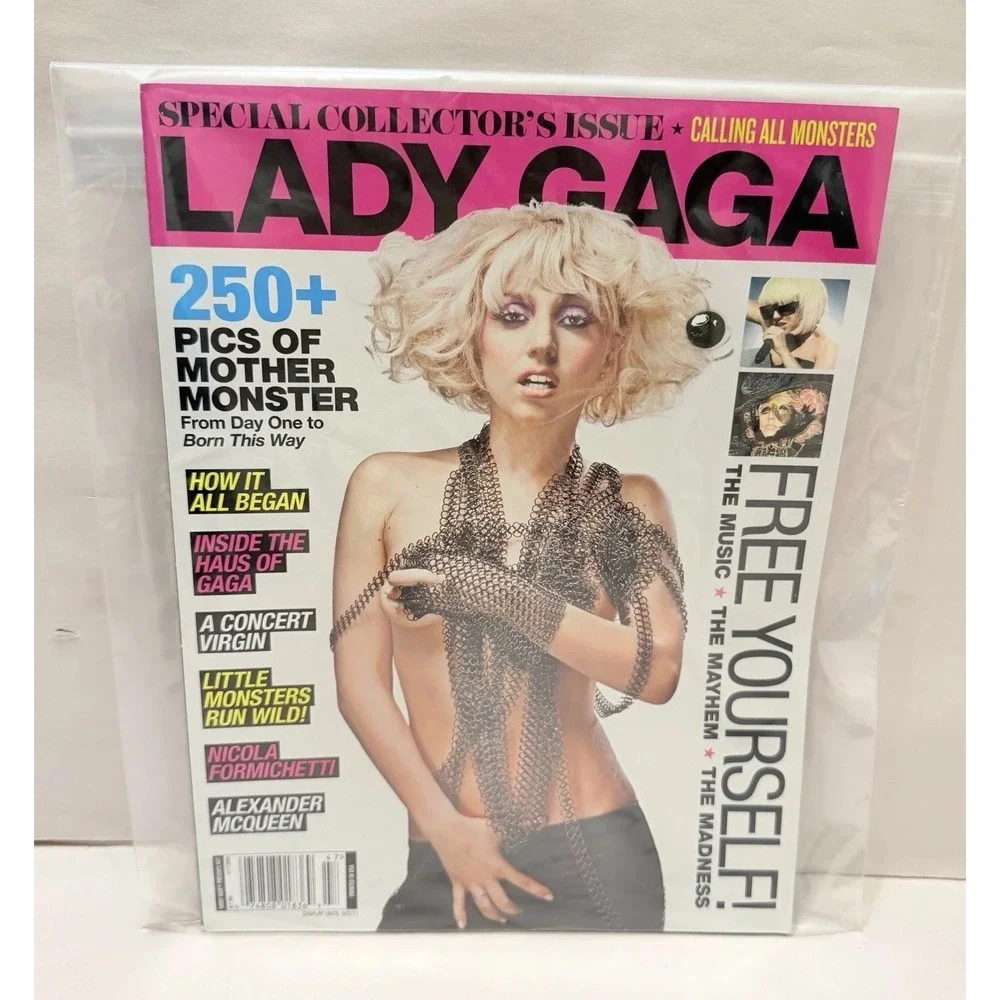Lady Gaga Fashion Magazine 2011 Calling all Monsters Gift Special Edition Issue